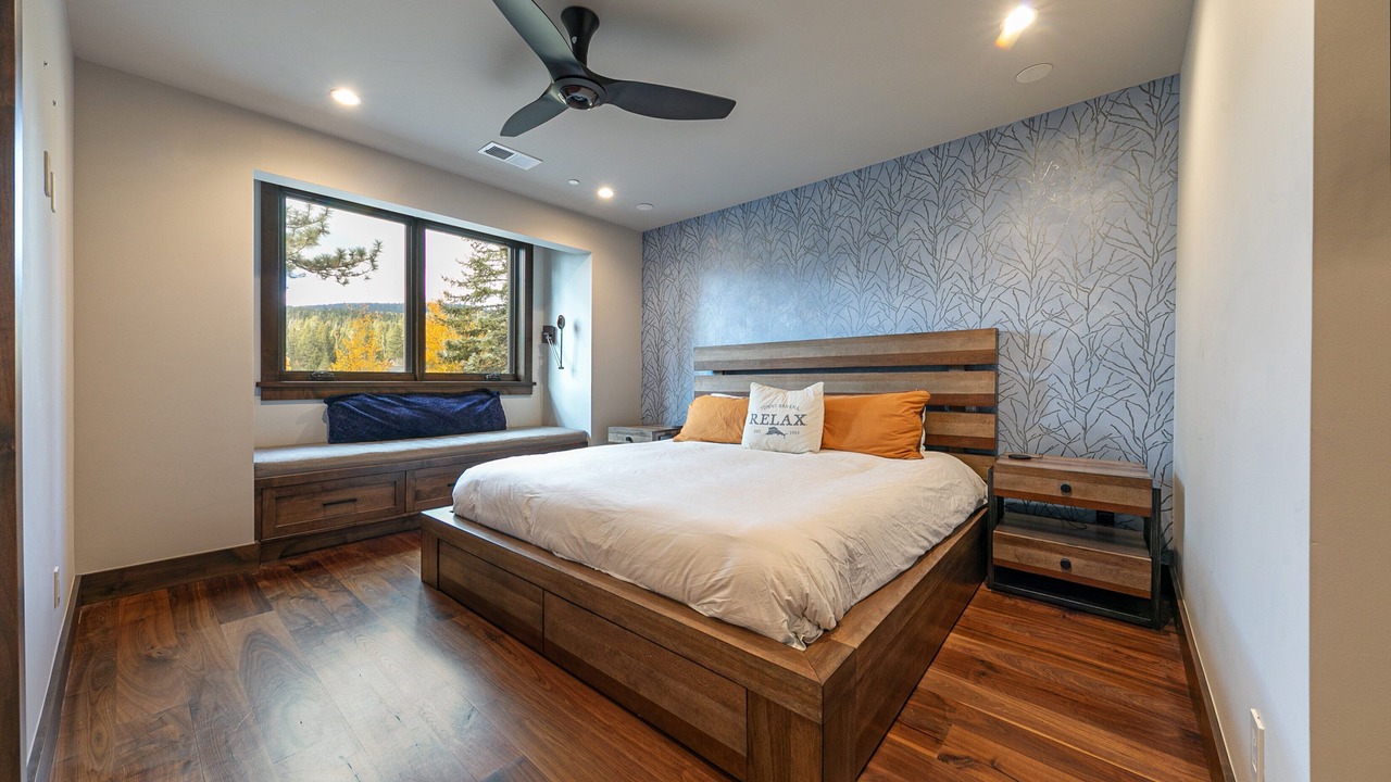 Photo of Bedroom in Carnelian Bay