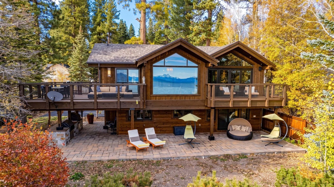 Photo of Patio Balcony in Carnelian Bay