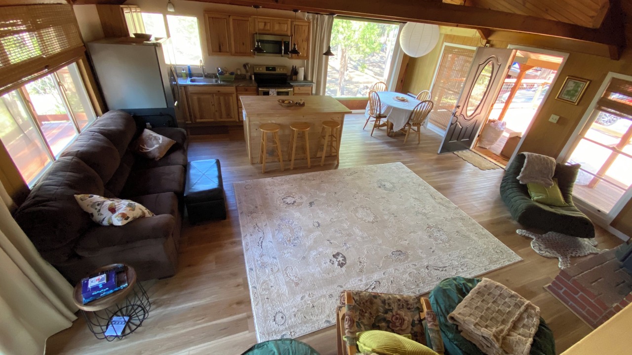 Photo of Livingroom in Twain Harte