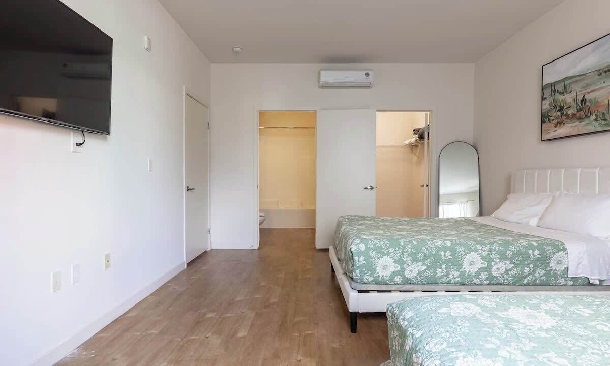 Photo of Bedroom in Downtown