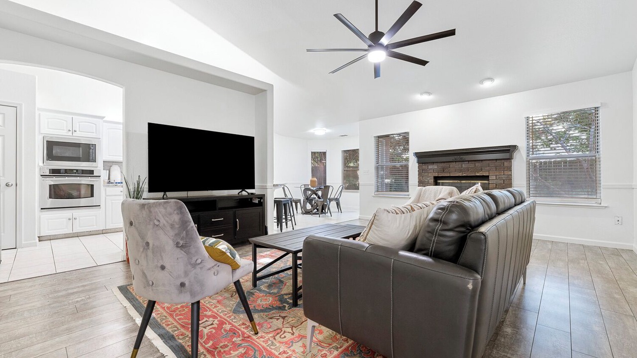 Photo of Livingroom in Fresno