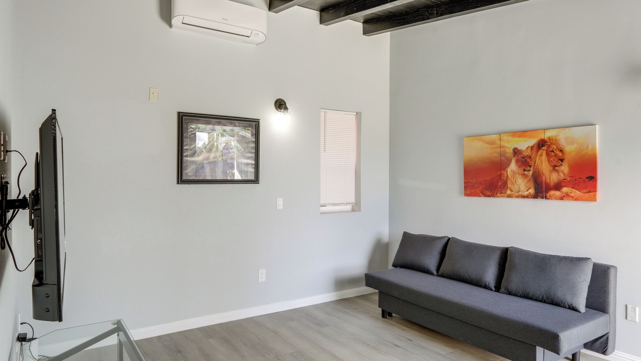 Photo of Livingroom in Frazier Park