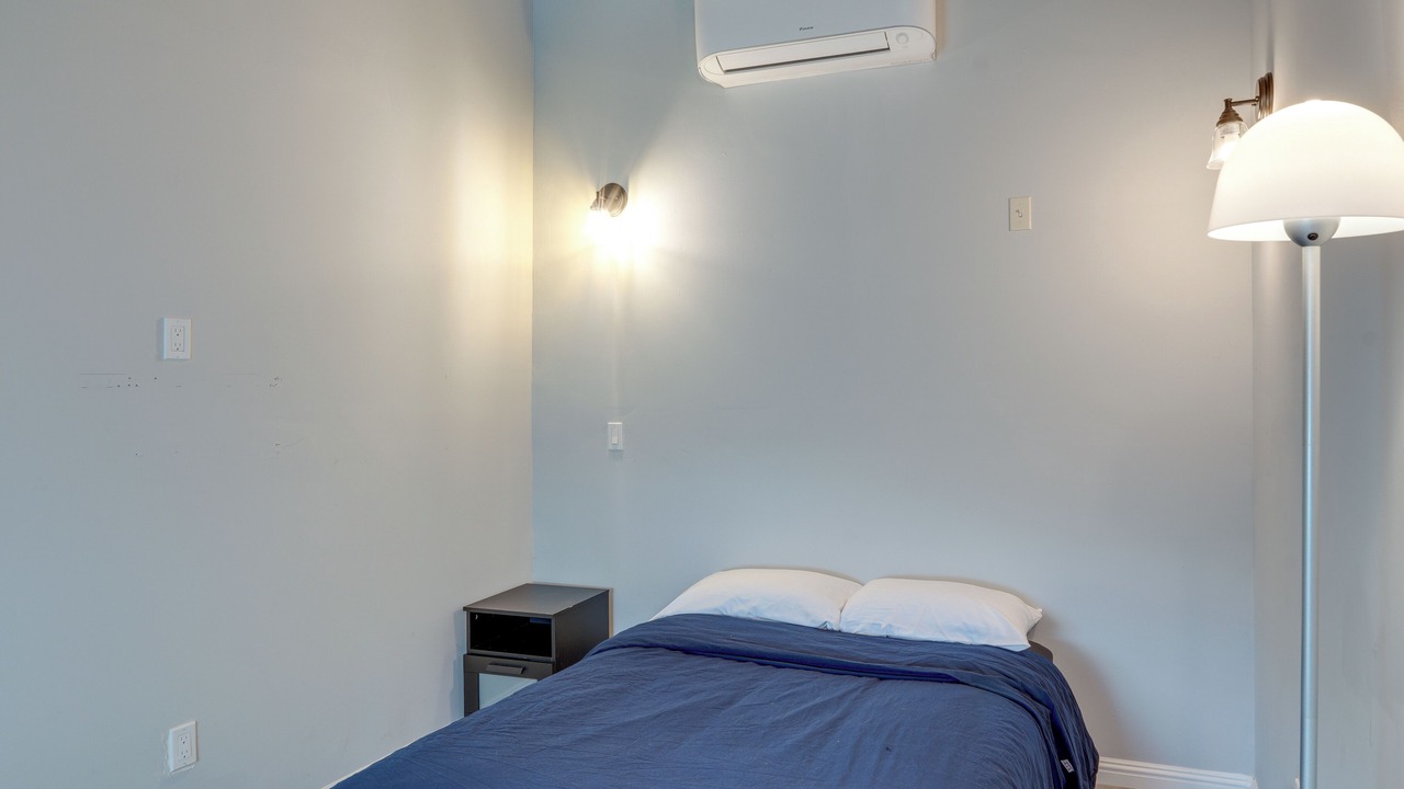 Photo of Bedroom in Frazier Park