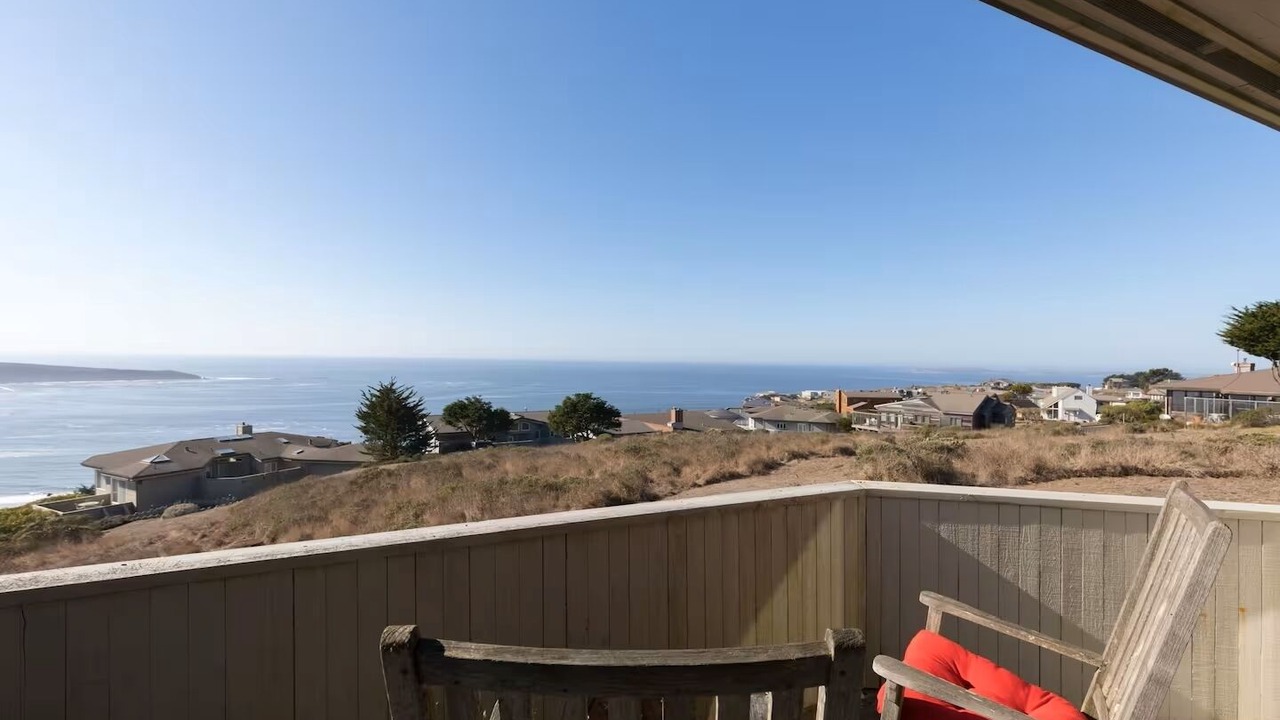 Photo of Patio Balcony in Dillon Beach