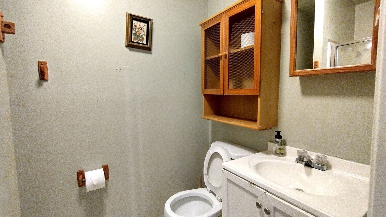 Photo of Bathroom in Oakland