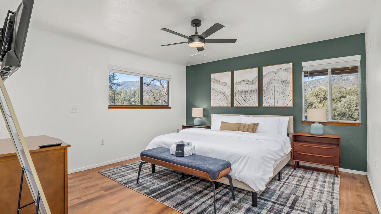 Photo of Bedroom in Ahwahnee