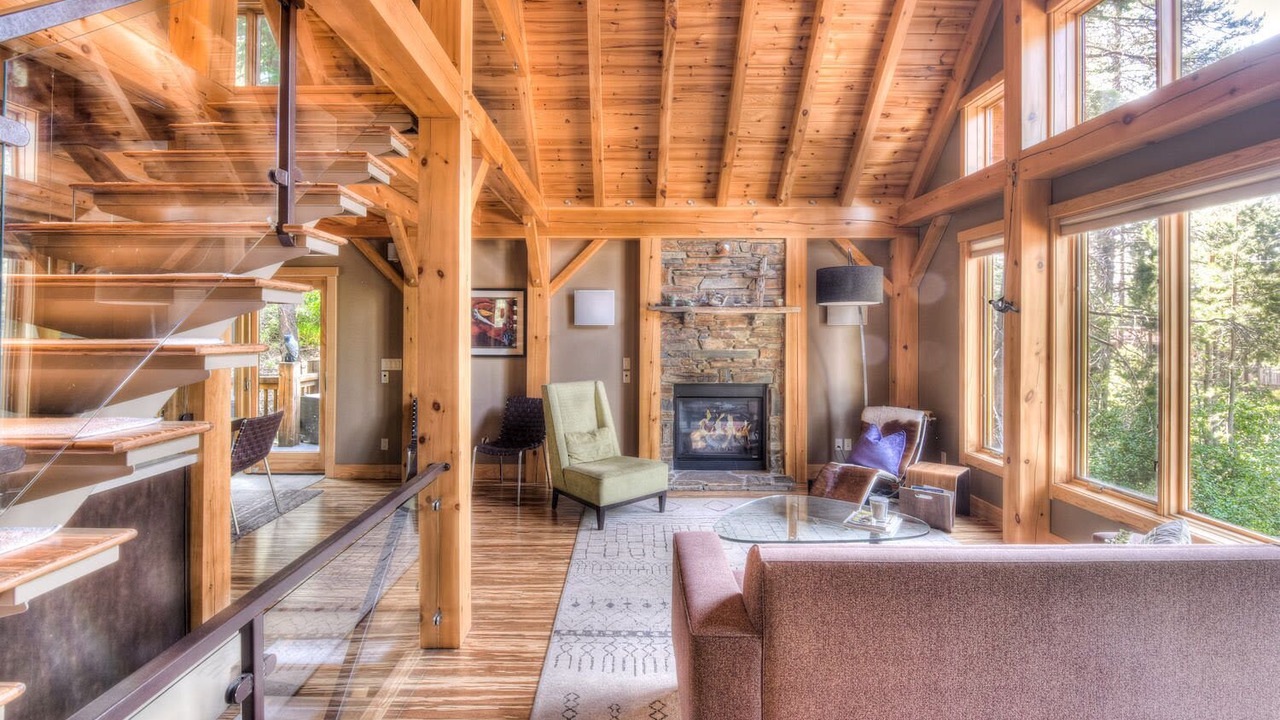 Photo of Livingroom in Country Club Estates