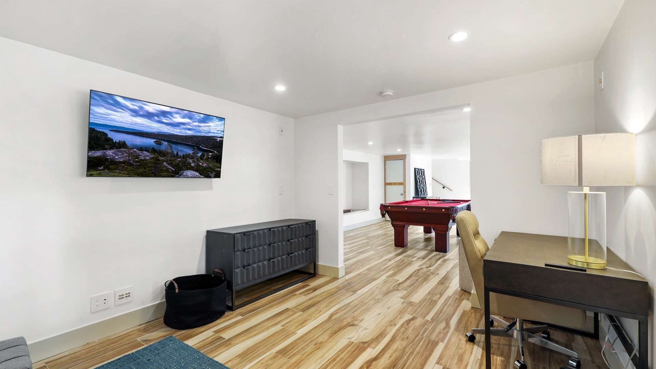 Photo of Bedroom in Skyland
