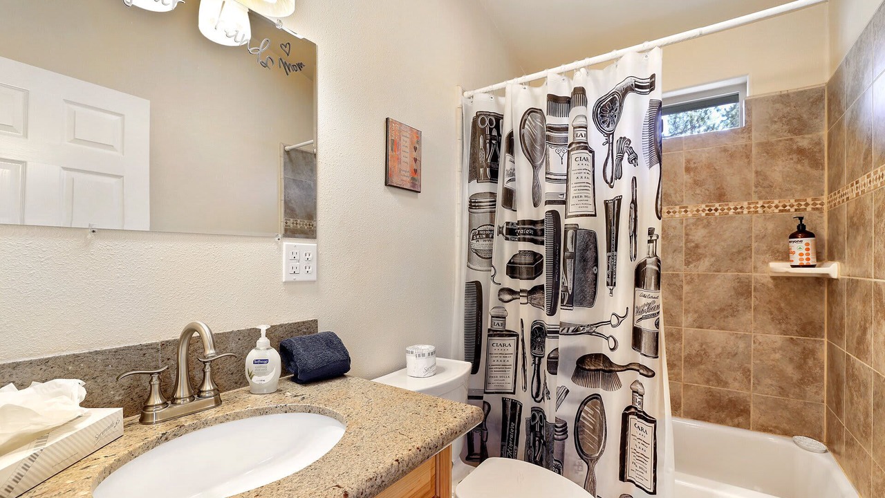 Photo of Bathroom in Christmas Valley