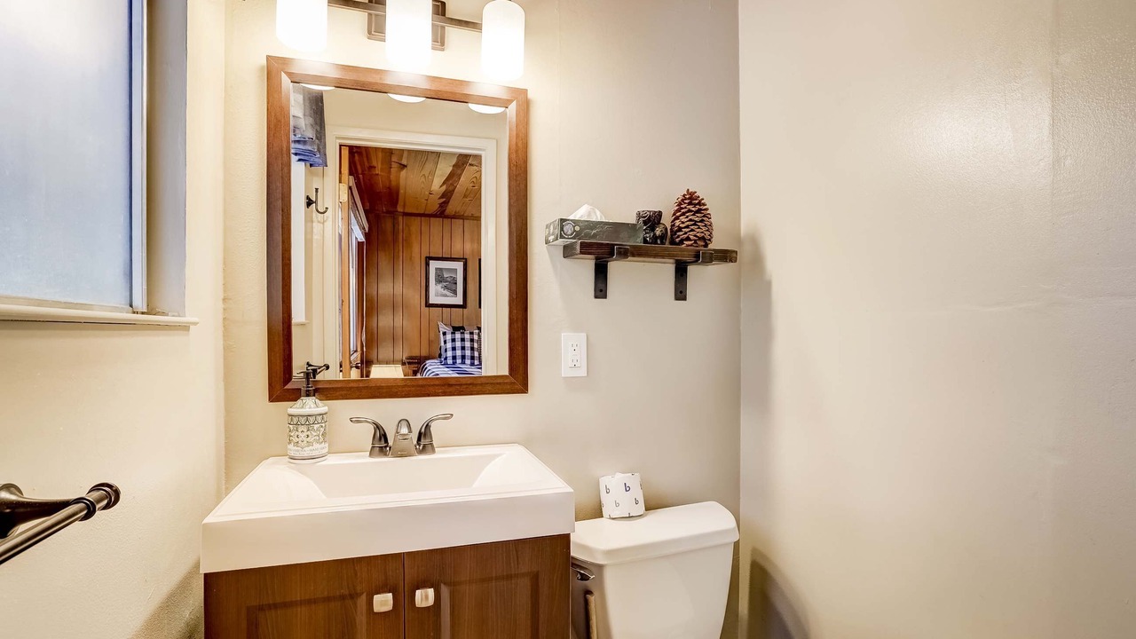 Photo of Bathroom in Pioneer Trail