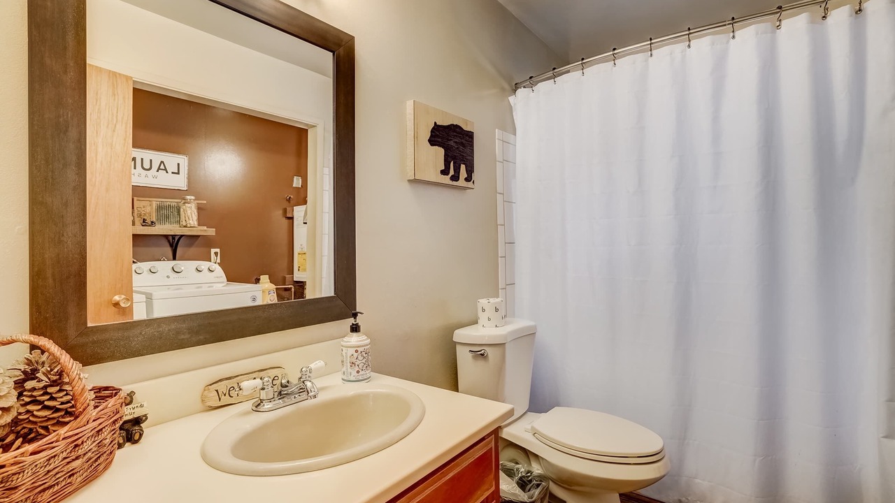 Photo of Bathroom in Pioneer Trail