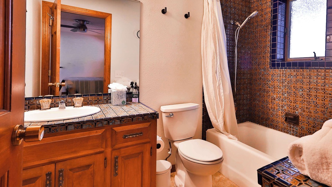 Photo of Bathroom in Lincoln Park