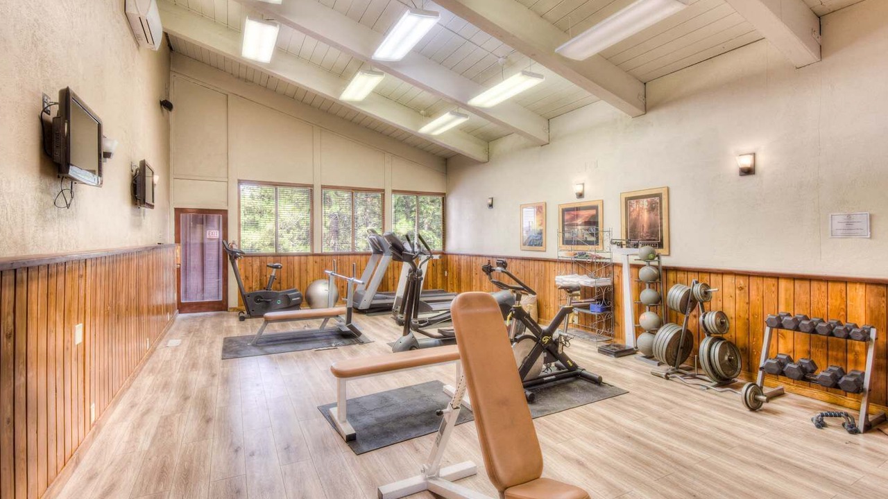 Photo of Bedroom in Tahoe Woods