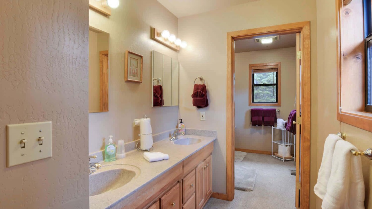 Photo of Bathroom in McKinney Estates