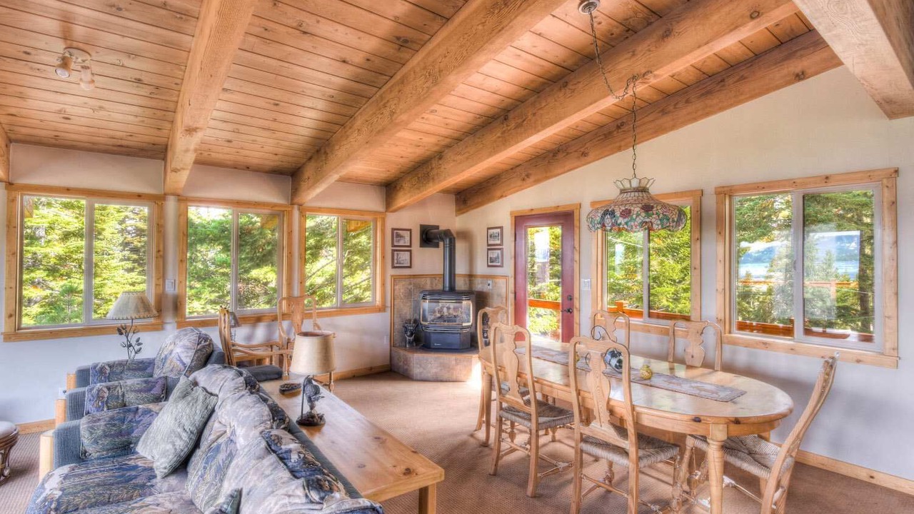Photo of Livingroom in Chamberlands