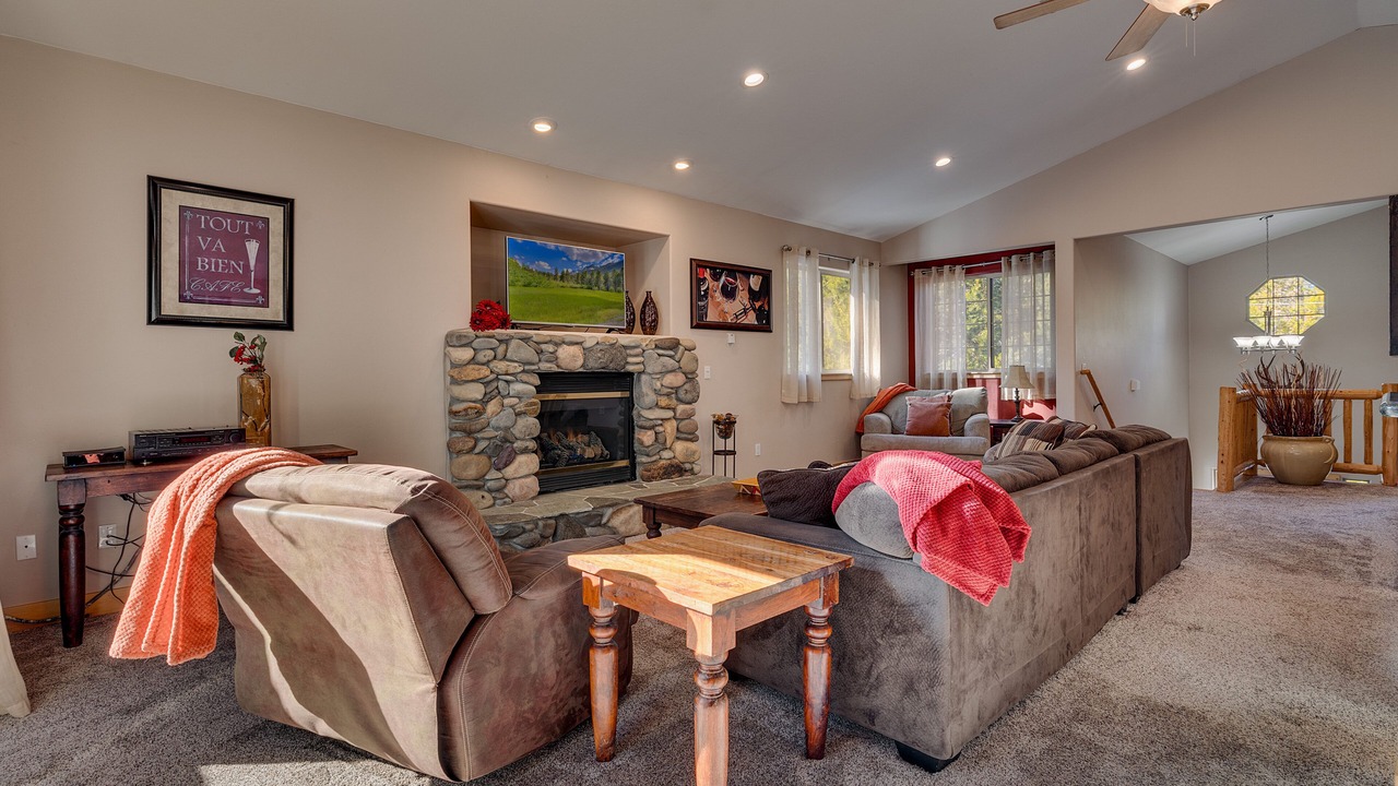 Photo of Livingroom in Pioneer Trail