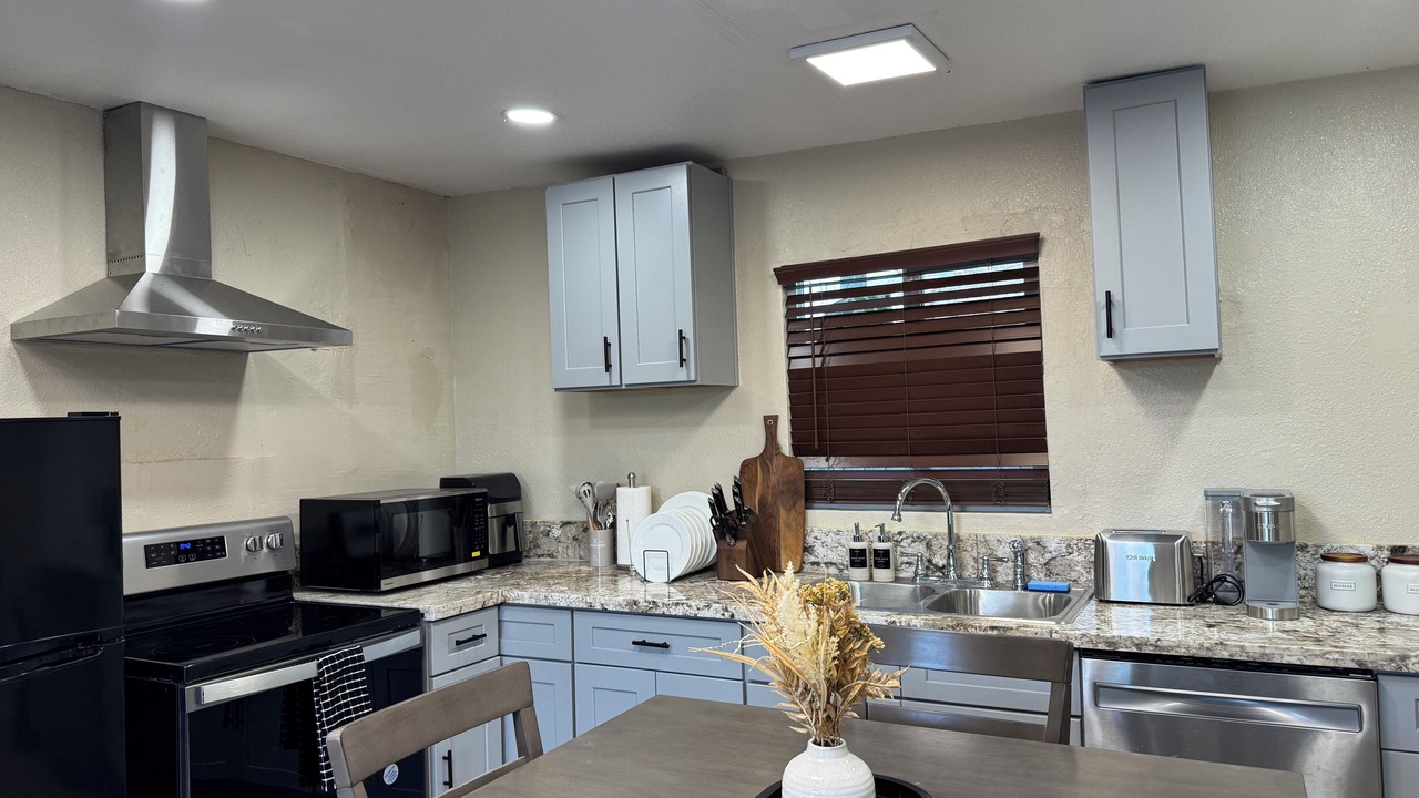 Photo of Kitchen in Hanford