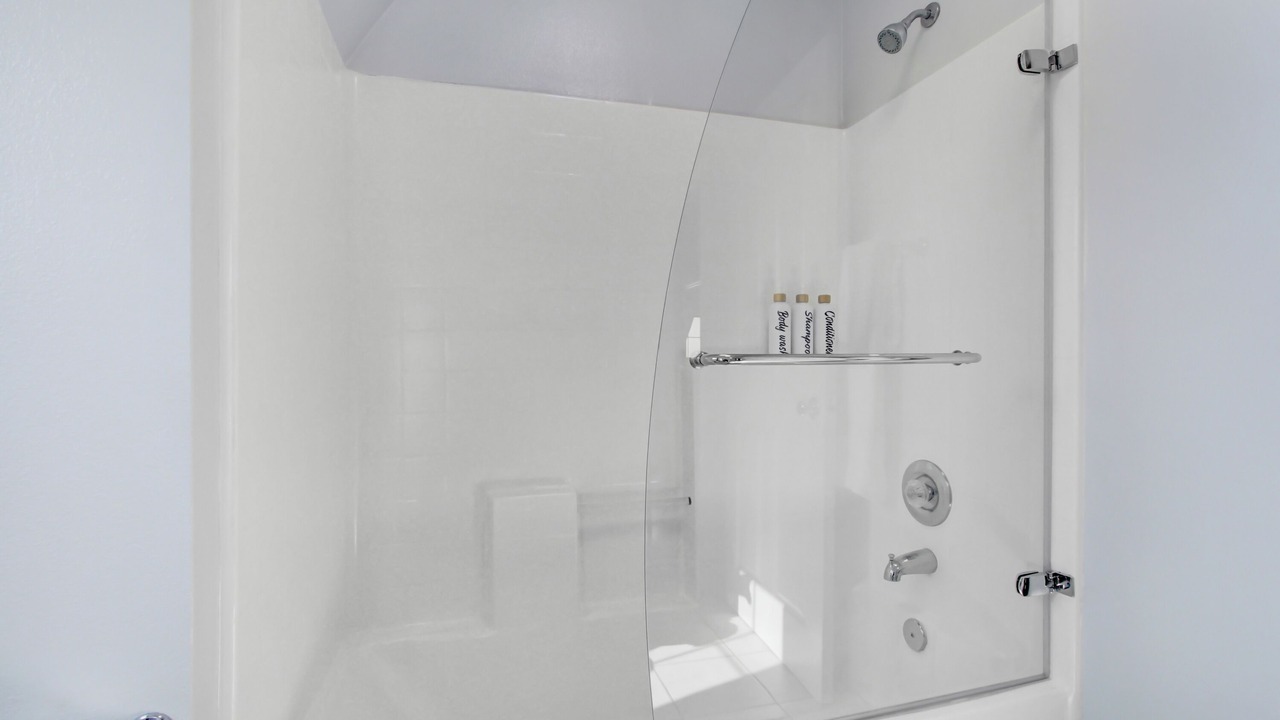 Photo of Bathroom in Panorama City