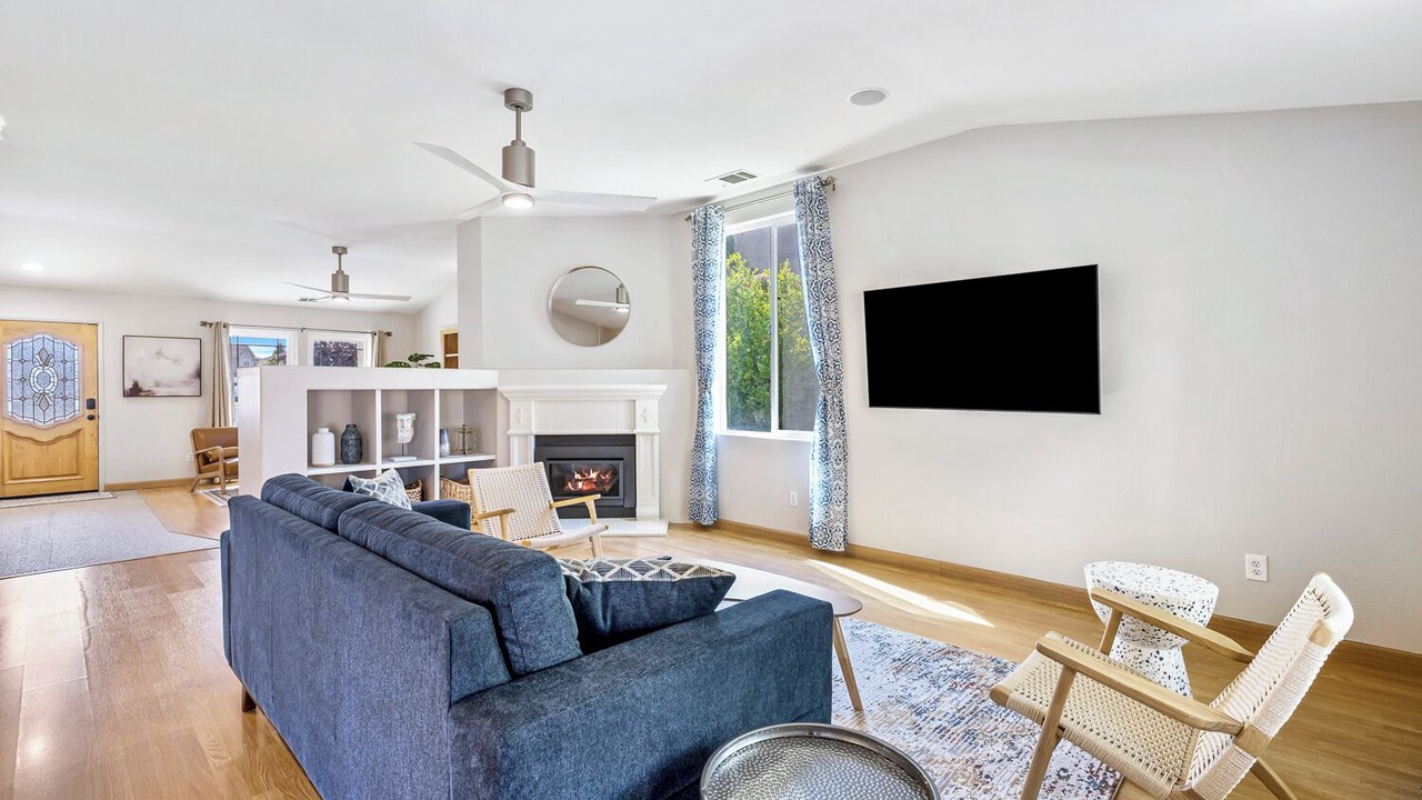 Photo of Livingroom in Fresno