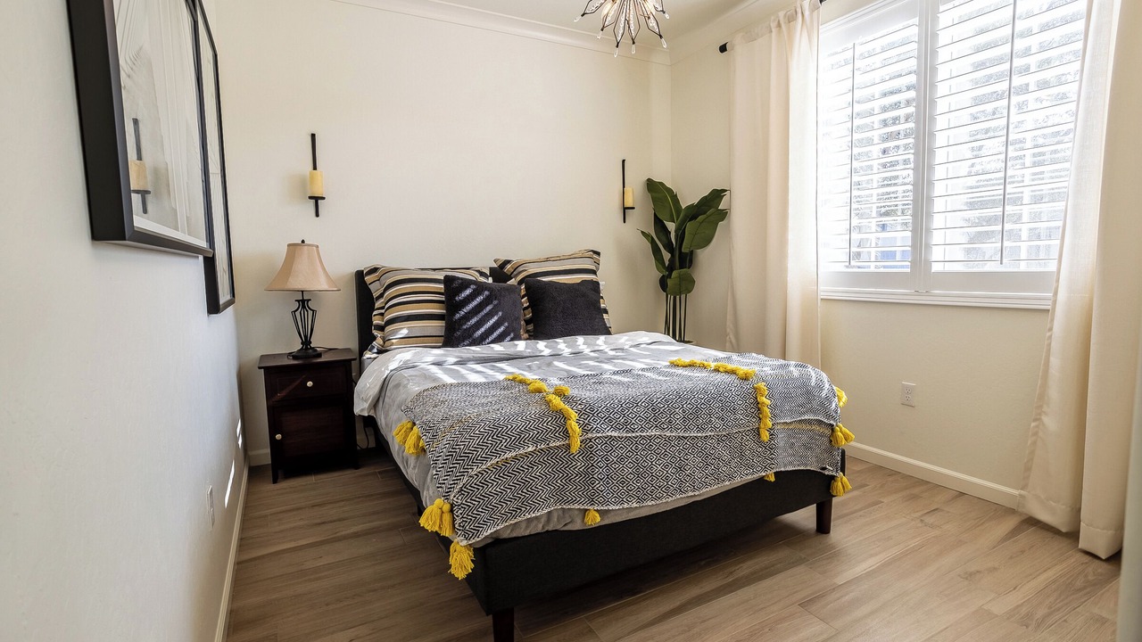 Photo of Bedroom in Hanford