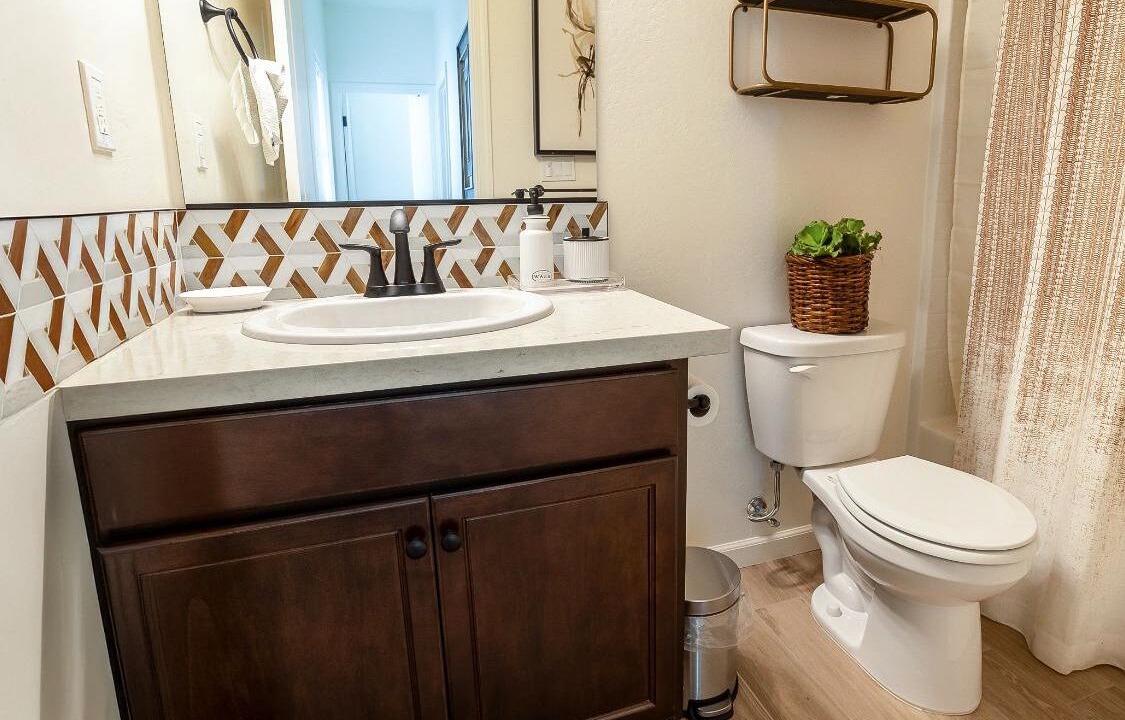 Photo of Bathroom in Hanford