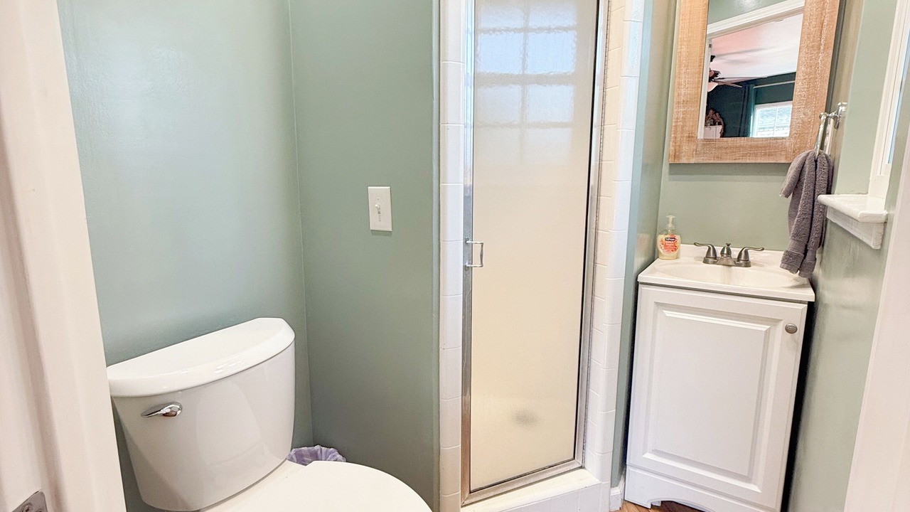 Photo of Bathroom in Salinas