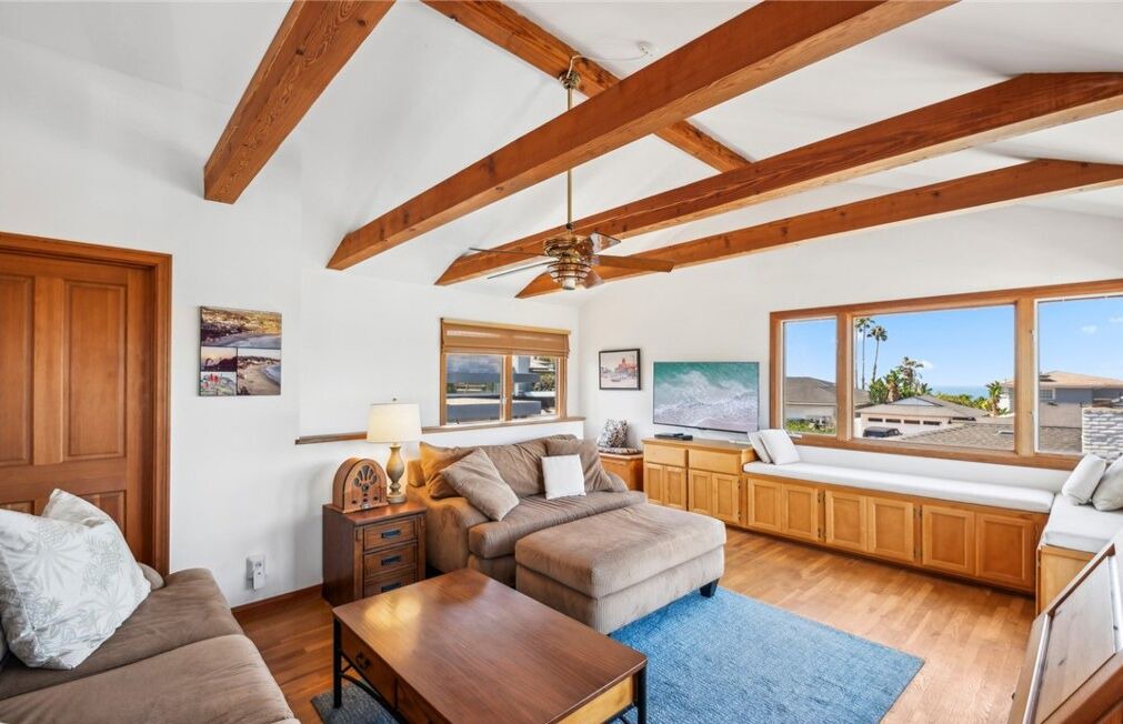 Photo of Livingroom in Laguna Beach
