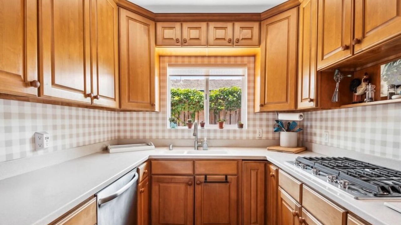 Photo of Kitchen in Laguna Beach