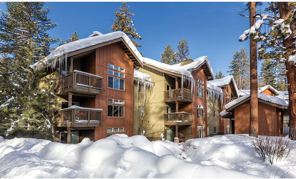 Photo of Outdoor in Round Hill Village