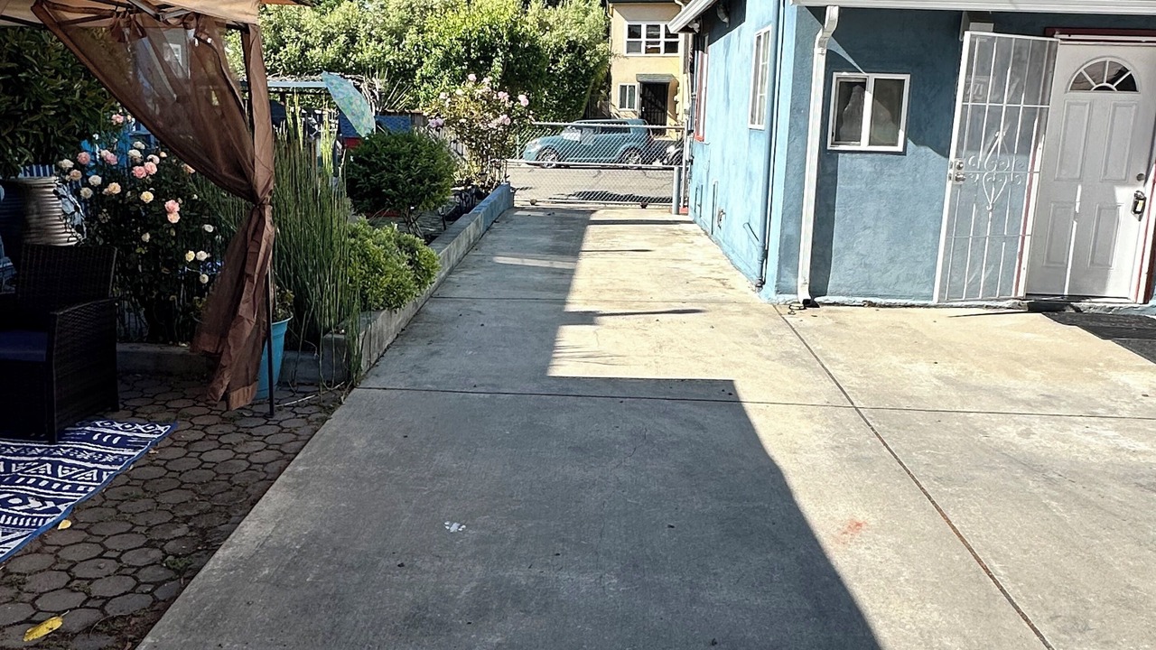 Photo of Outdoor in Longfellow