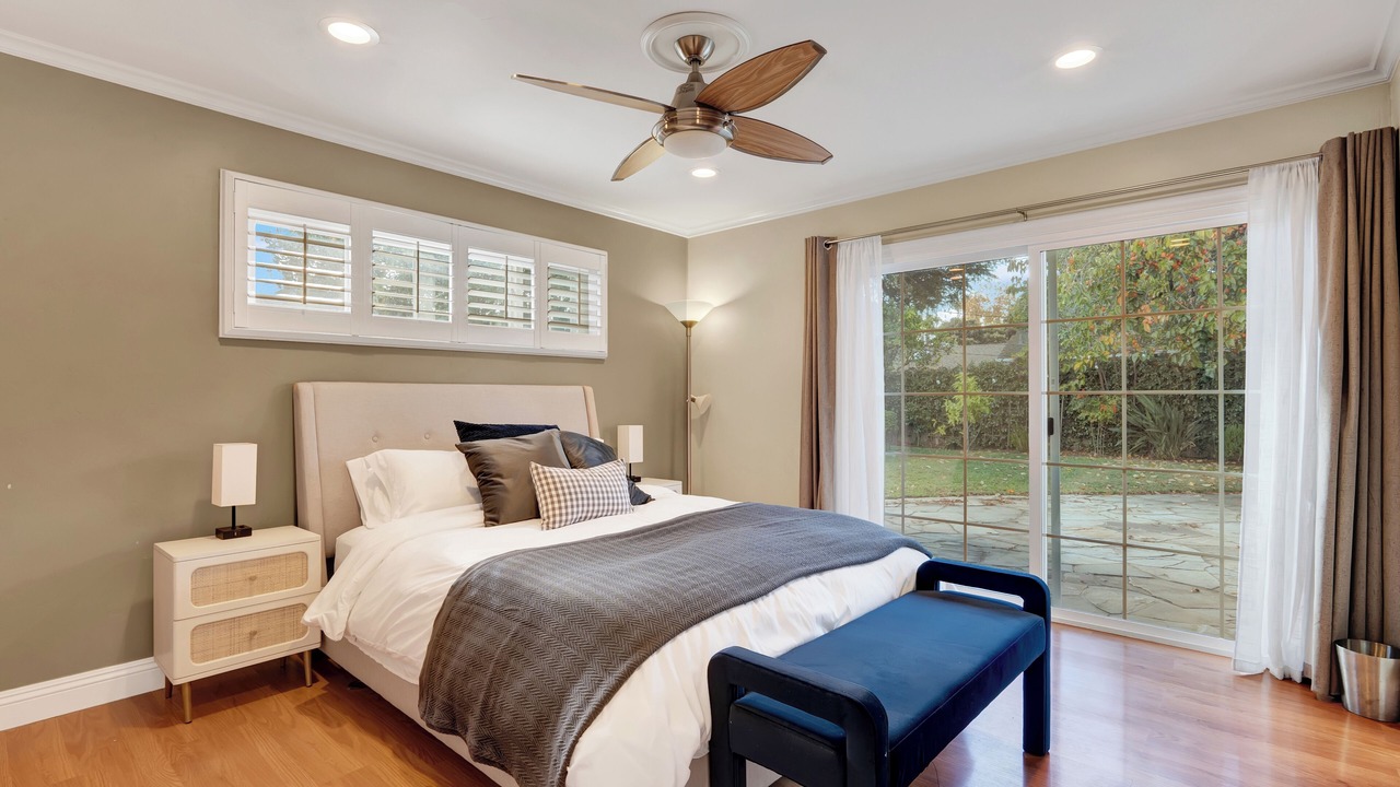 Photo of Bedroom in Shasta-Hanchett Park