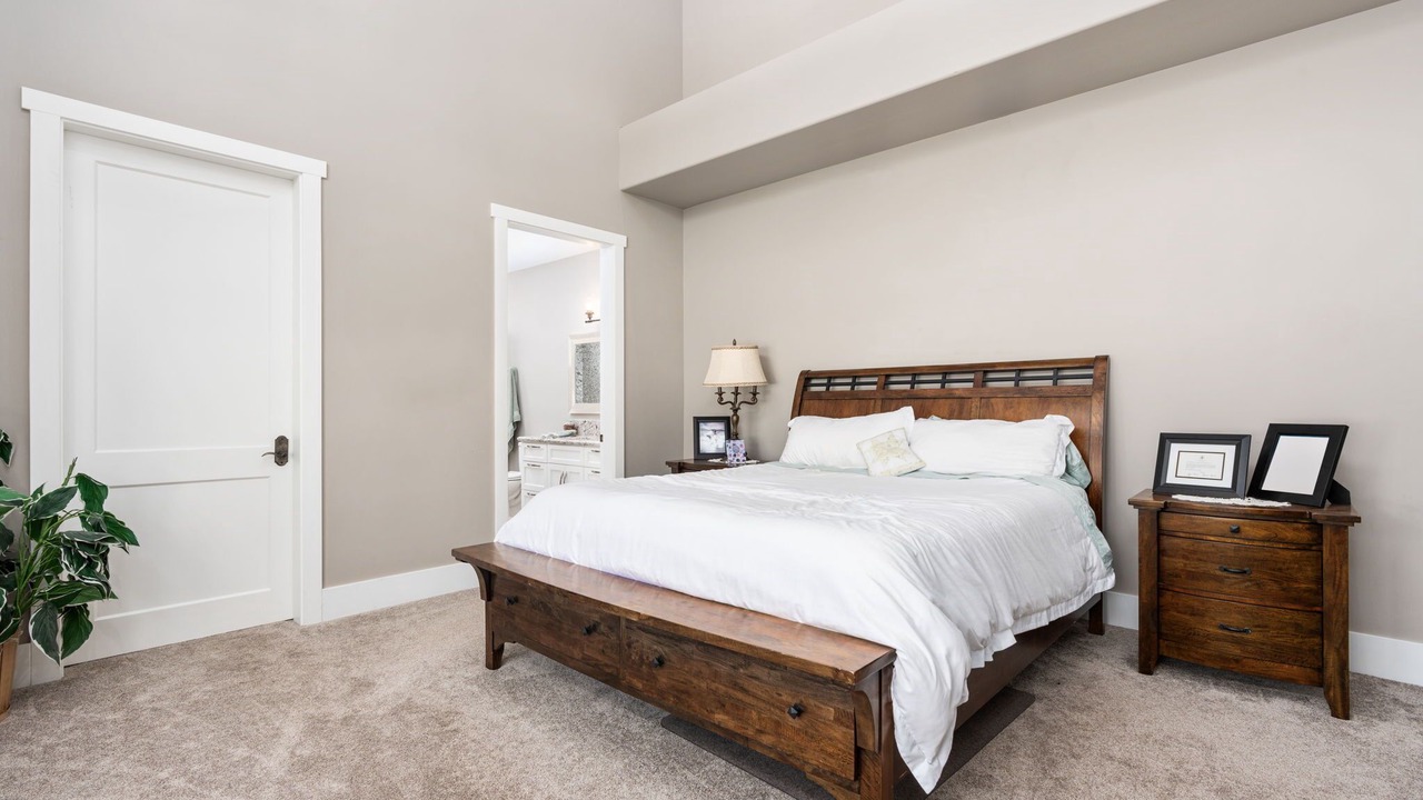 Photo of Bedroom in Auberry