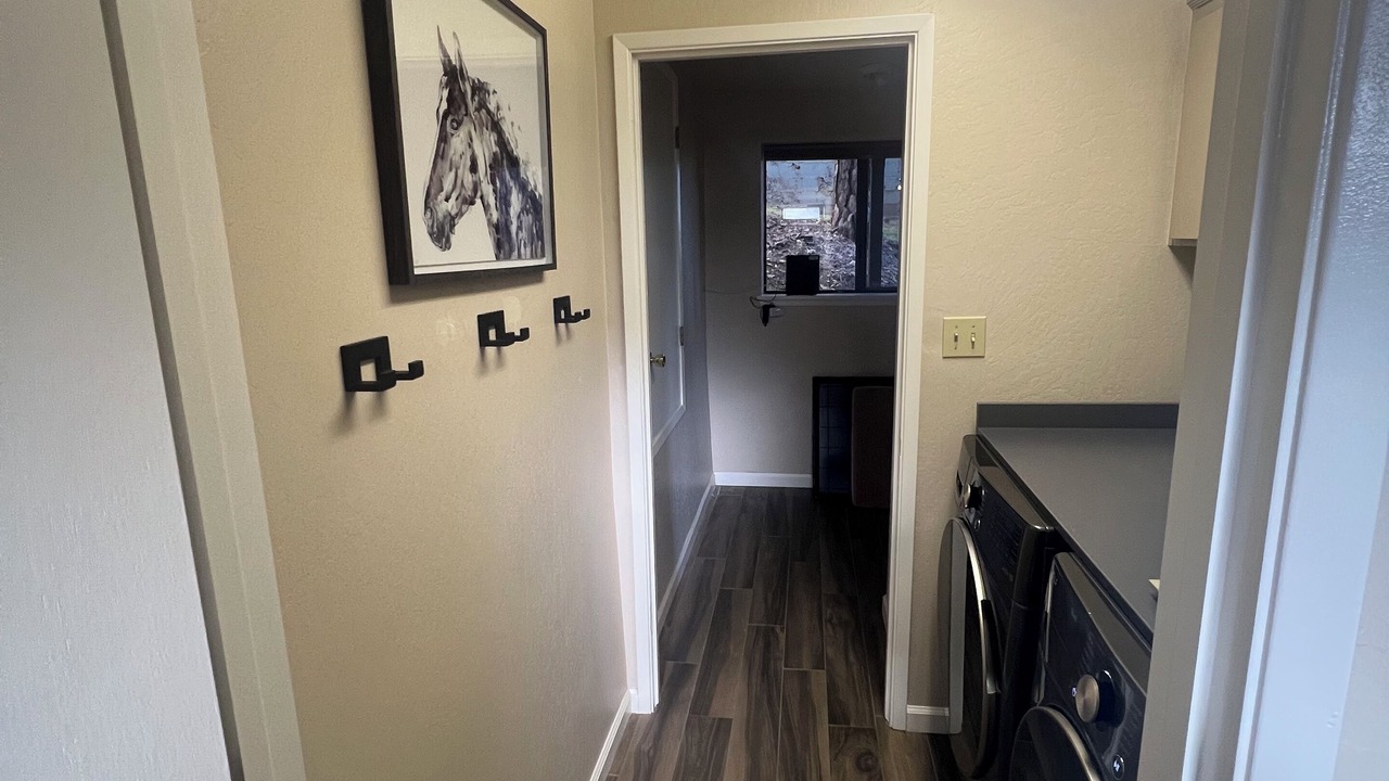 Photo of Bedroom in Groveland