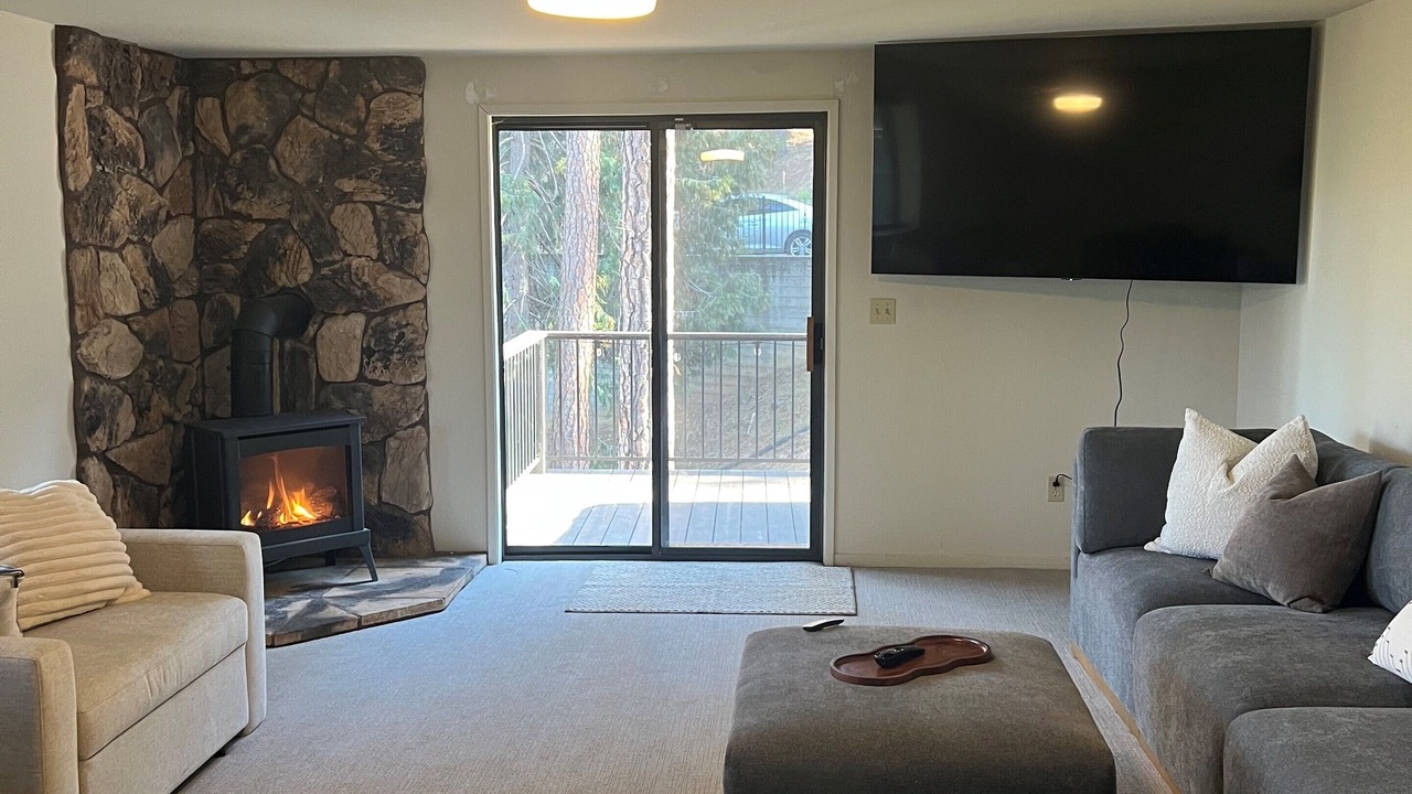 Photo of Bedroom in Groveland