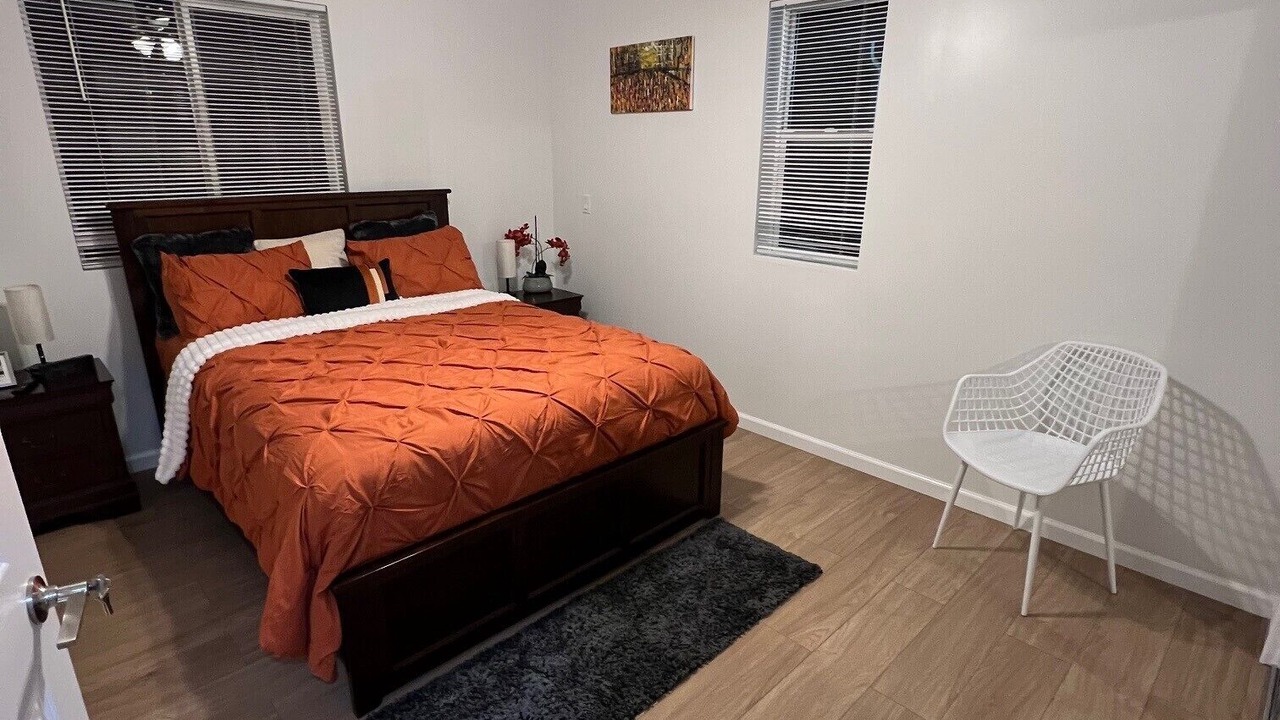 Photo of Bedroom in Lower Bal