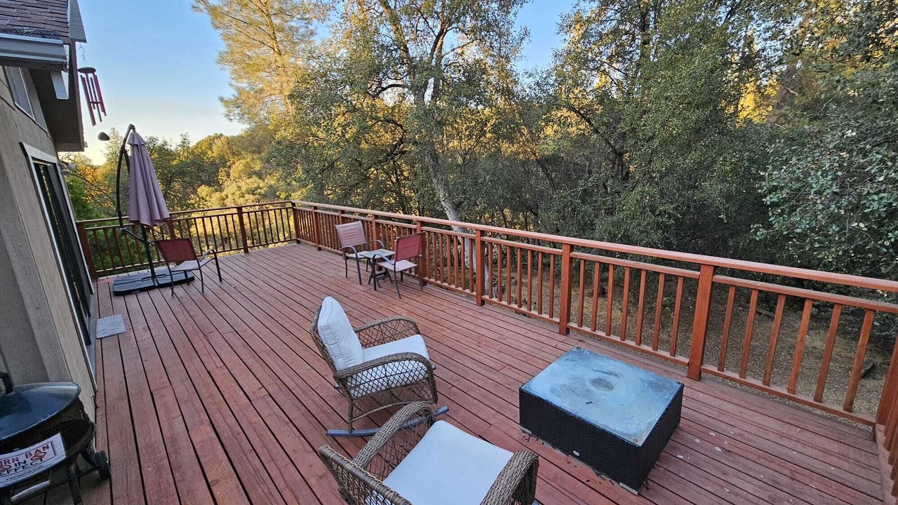 Photo of Outdoor in Oakhurst