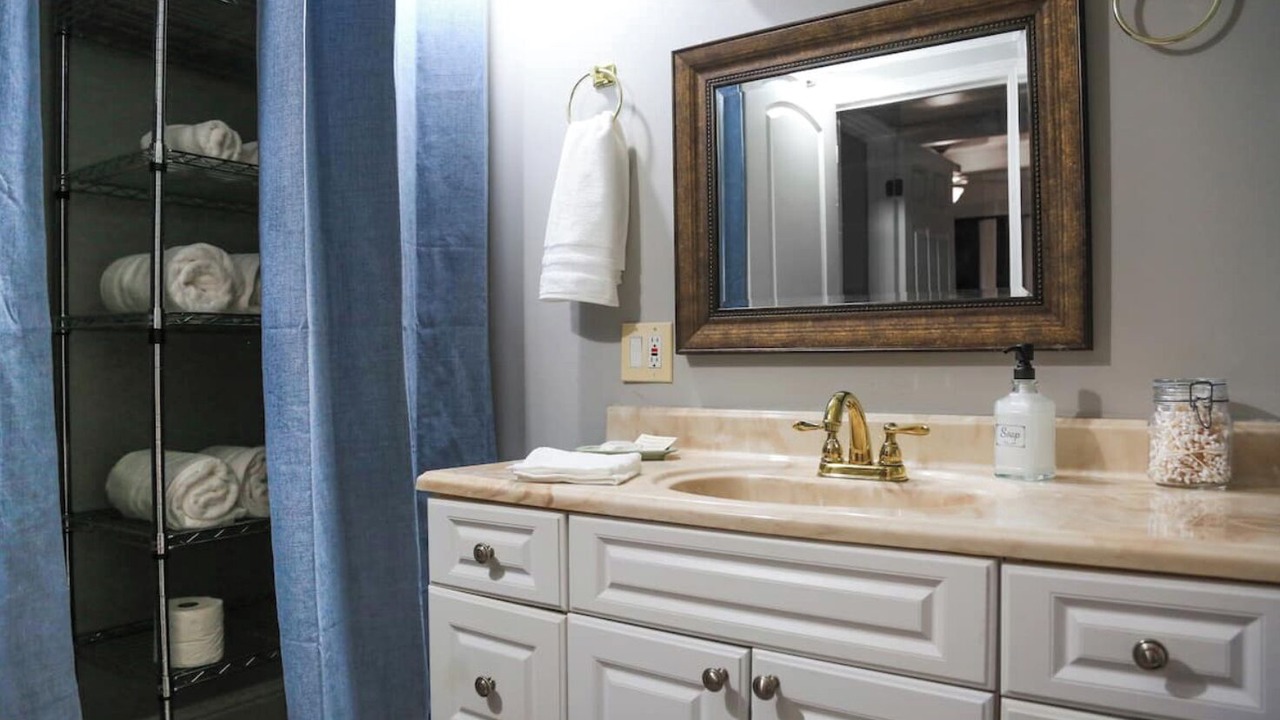 Photo of Bathroom in Glencoe