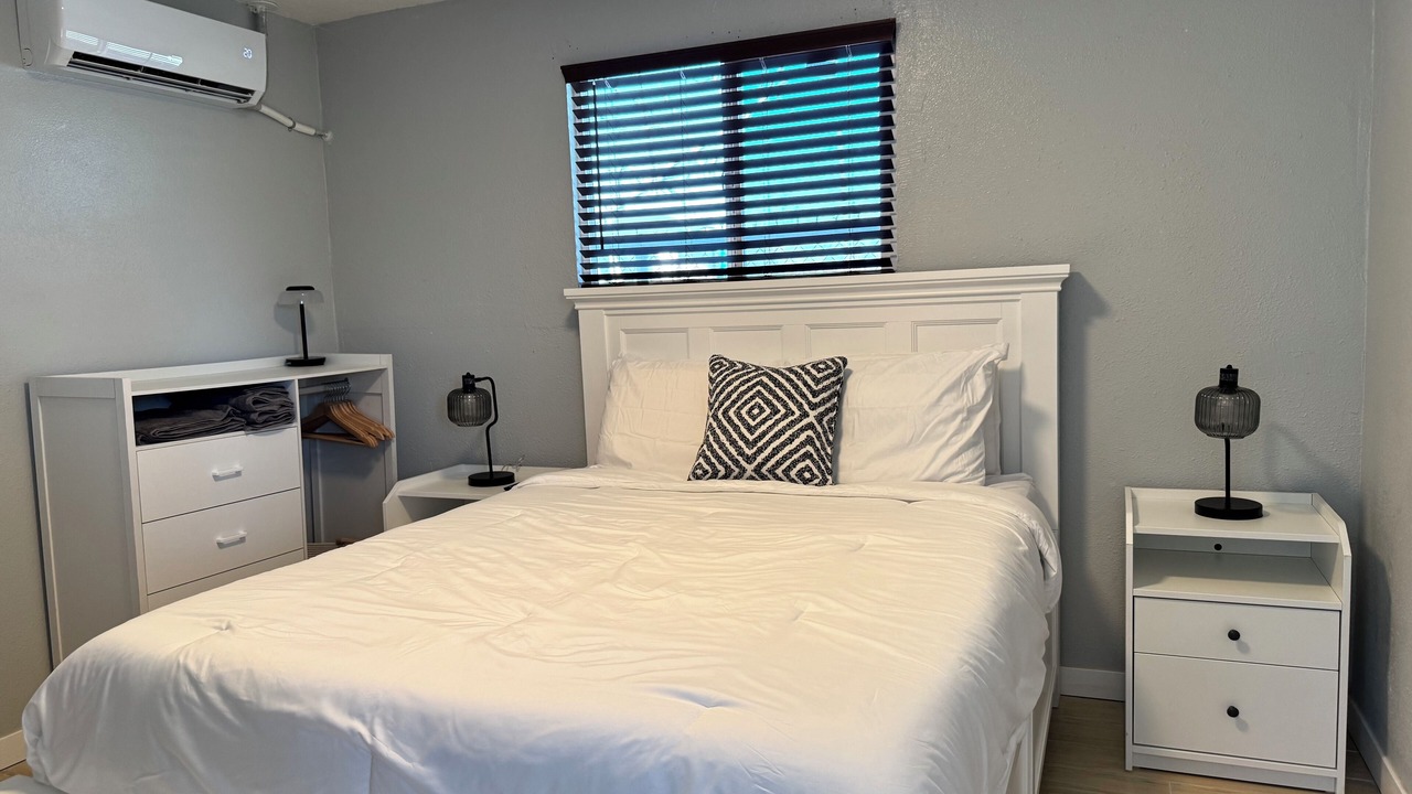 Photo of Bedroom in Hanford