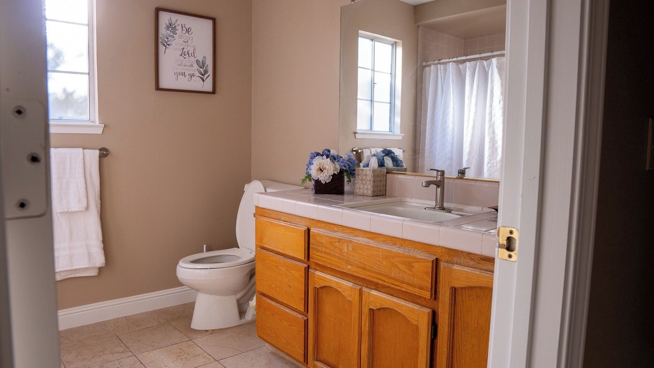 Photo of Bathroom in Merced