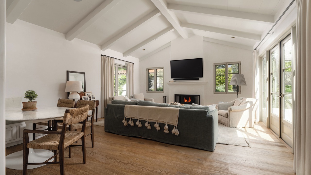 Photo of Livingroom in Hedgerow