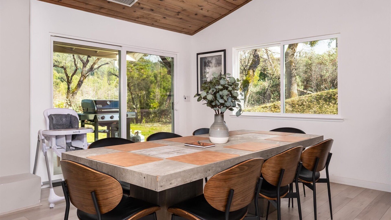 Photo of Outdoor in Oakhurst