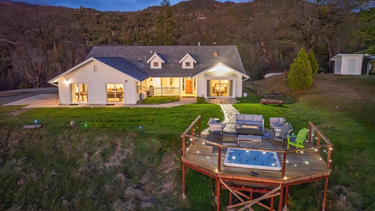 Photo of Outdoor in Oakhurst