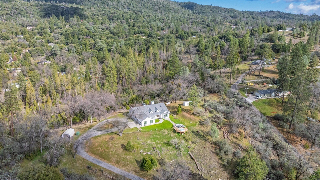 Photo of Outdoor in Oakhurst