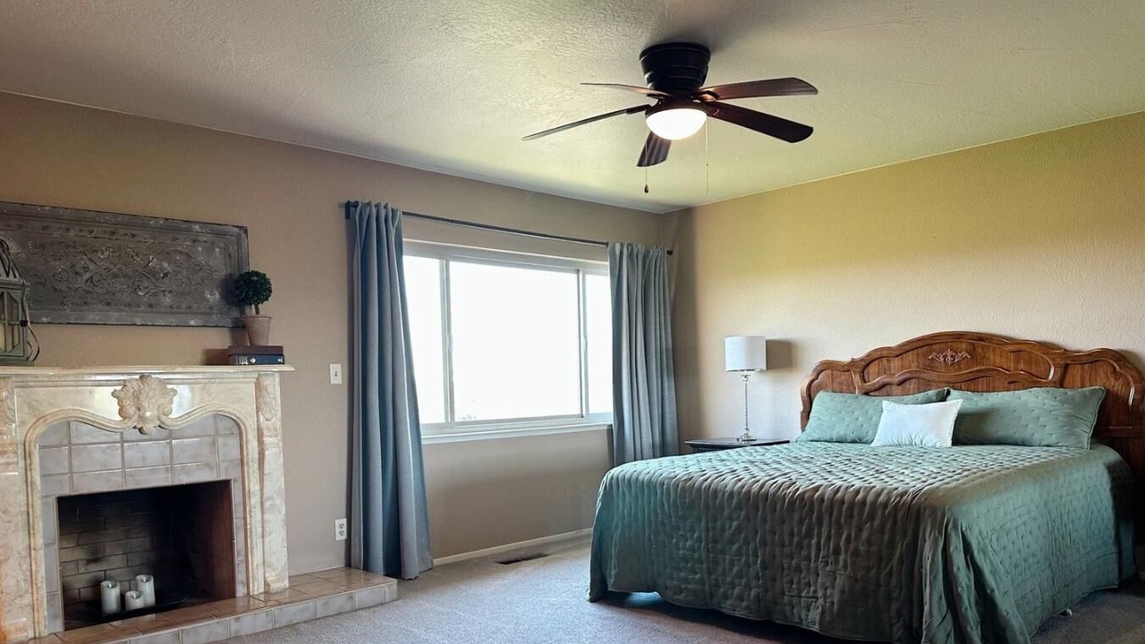 Photo of Bedroom in Central Valley