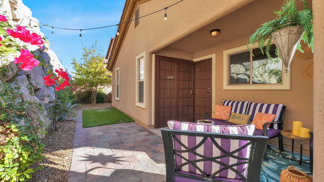 Photo of Patio Balcony in Tule Springs