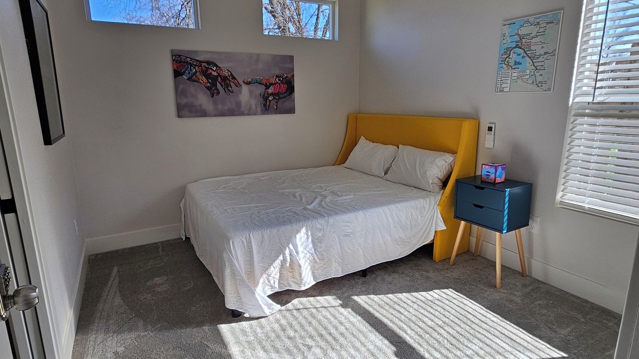Photo of Bedroom in Orangevale