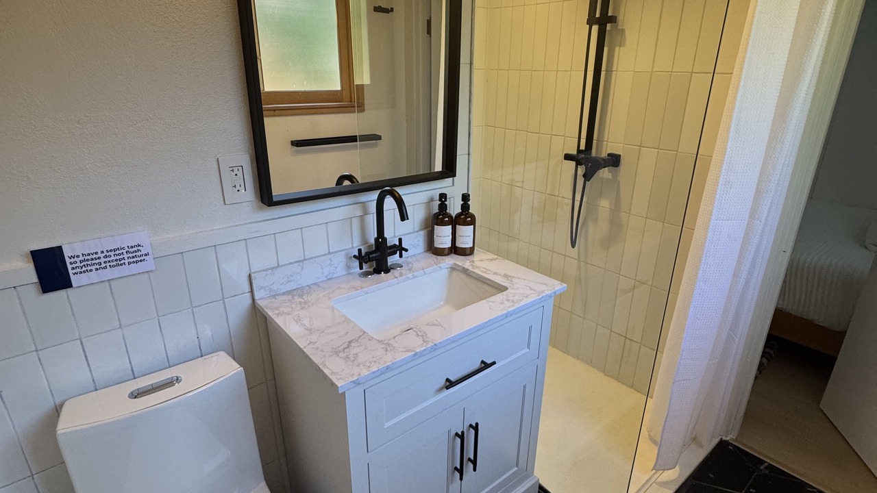Photo of Bathroom in Mi-Wuk Village
