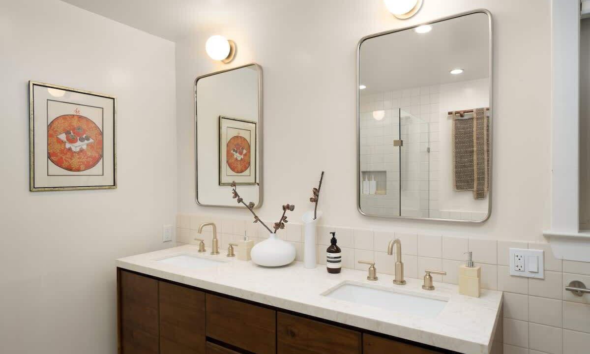 Photo of Bathroom in Upper Rockridge