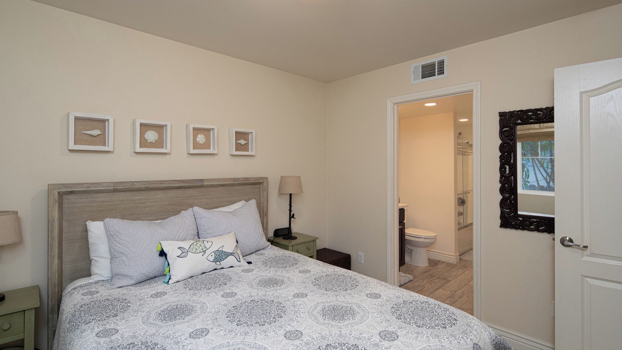 Photo of Bedroom in Downtown