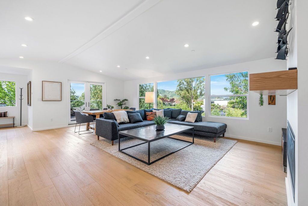 Photo of Livingroom in San Rafael